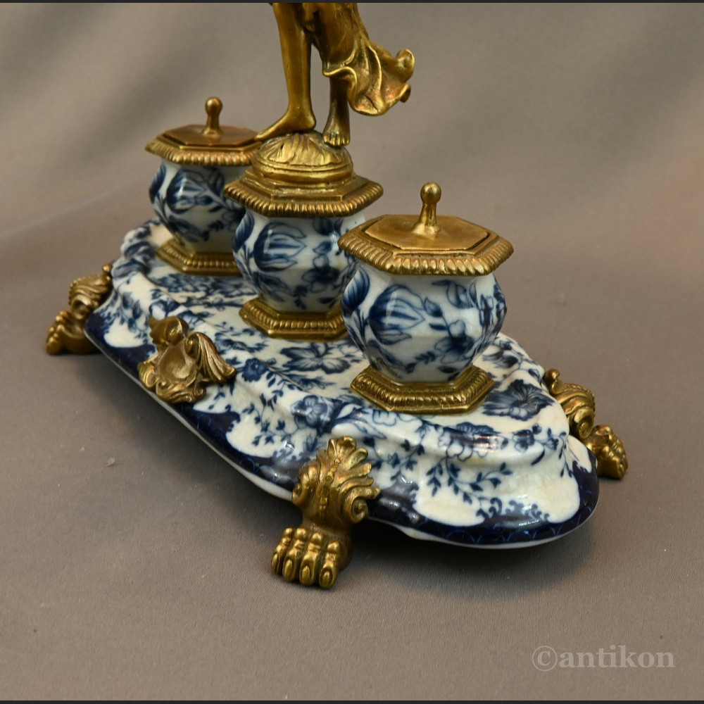 Kałamarz porcelanowy z Wiktorią prezent Kałamarz porcelanowy z Wiktorią prezent