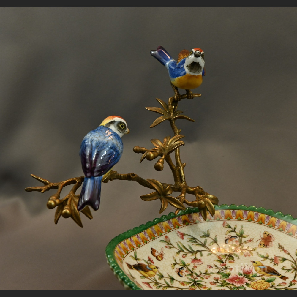 Patera secesyjna z ptaszkami 