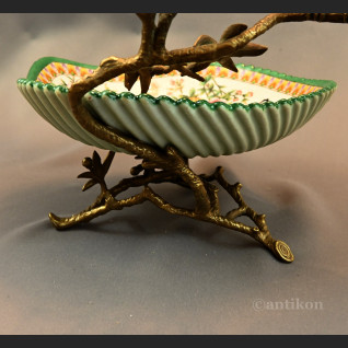 Patera secesyjna z ptaszkami 