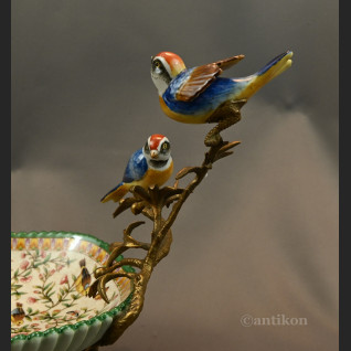 Patera secesyjna z ptaszkami 