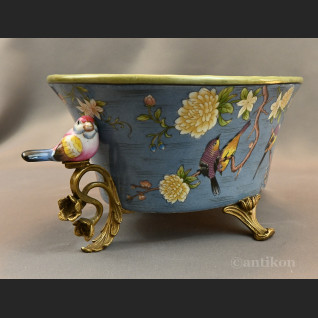 Żardiniera w japońskim stylu na prezent  Żardiniera w japońskim stylu na prezent