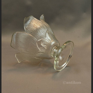 Szklana cukiernica na nóżce 