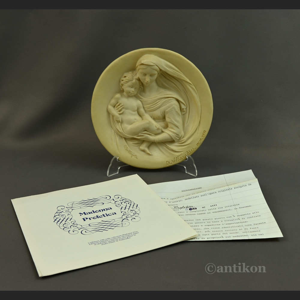 Włoskie Madonny relef z alabastru Włoskie Madonny relef z alabastru