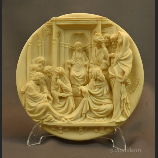 Relief alabastrowy święty 