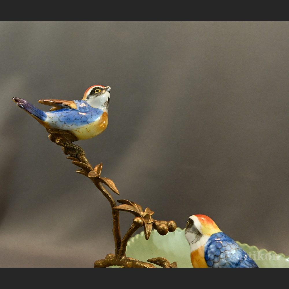 Patera drzewko z ptaszkami na prezent Patera drzewko z ptaszkami na prezent