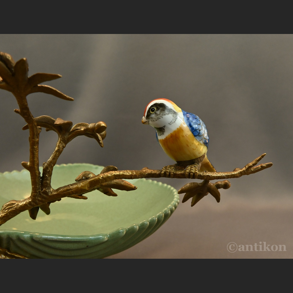 Patera drzewko z ptaszkami na prezent Patera drzewko z ptaszkami na prezent