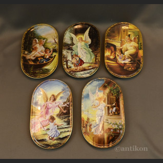 Talerze z aniołami na prezent 