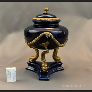 Waza barokowa z delfinami na prezent  Waza barokowa z delfinami na prezent