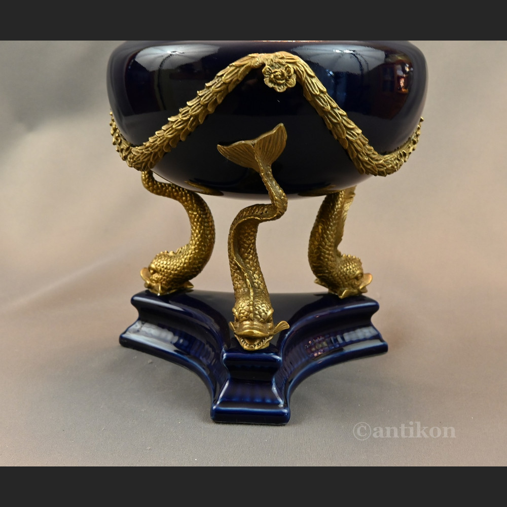 Waza barokowa z delfinami na prezent  Waza barokowa z delfinami na prezent