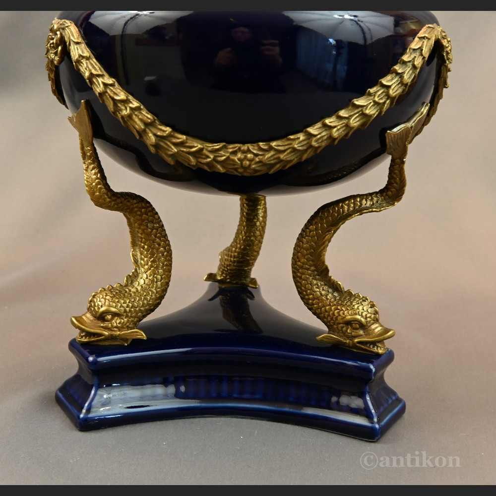 Waza barokowa z delfinami na prezent  Waza barokowa z delfinami na prezent