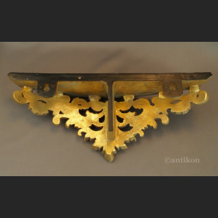 Złota półka z liściem akantu 