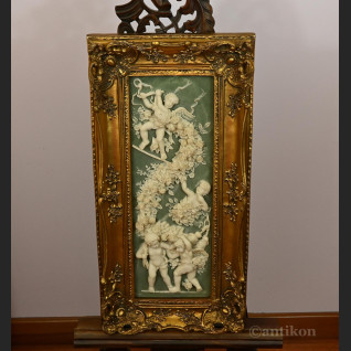 Barokowy relief alabastrowy aniołki 