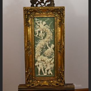 Barokowy relief alabastrowy aniołki 