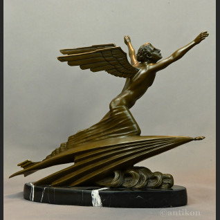 Rzeźba Aviator prezent dla pilota  Rzeźba Aviator prezent dla pilota