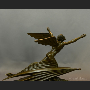 Rzeźba Aviator prezent dla pilota  Rzeźba Aviator prezent dla pilota