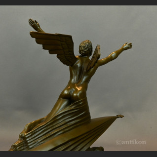 Rzeźba Aviator prezent dla pilota  Rzeźba Aviator prezent dla pilota