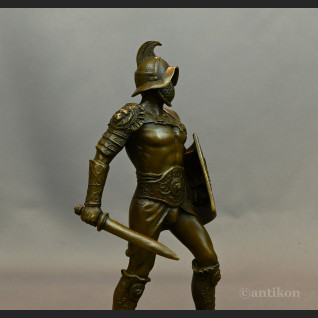 Figura gladiator z brązu prezent 