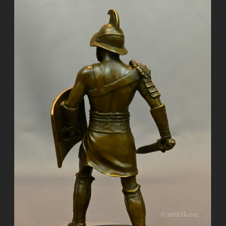 Figura gladiator z brązu prezent 