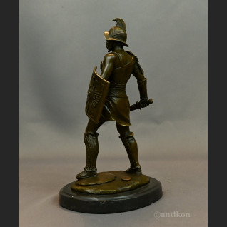 Figura gladiator z brązu prezent 