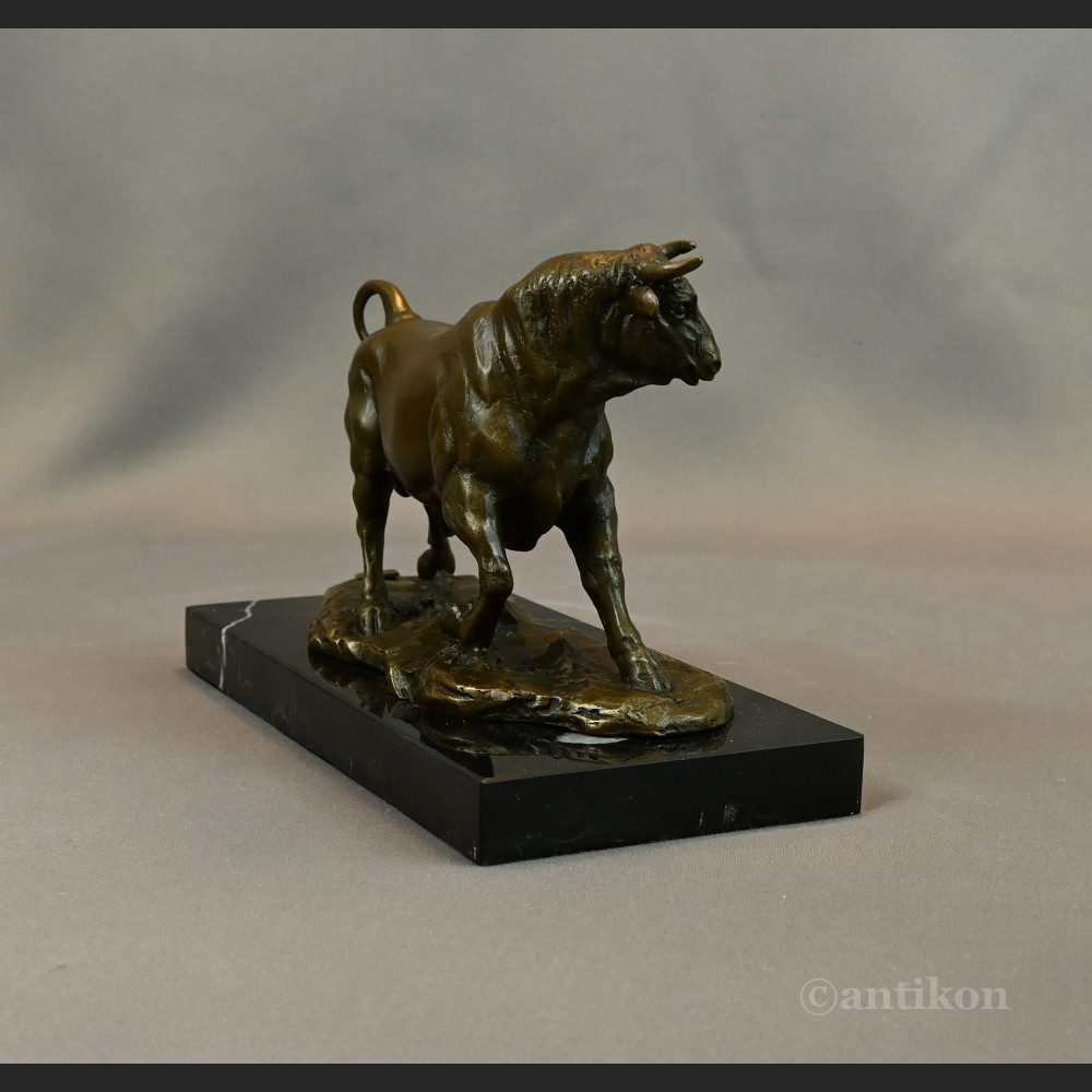 Byk rzeźba luksusowy prezent dla managera 