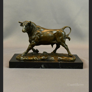 Byk rzeźba luksusowy prezent dla managera 