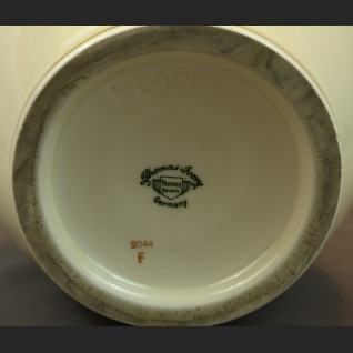 Wazon Thomas Ivory Rosenthal z pokrywą Wazon Thomas Ivory Rosenthal z pokrywą