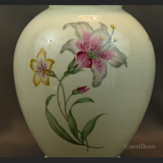 Waza Rosenthal z liliami przedwojenna 