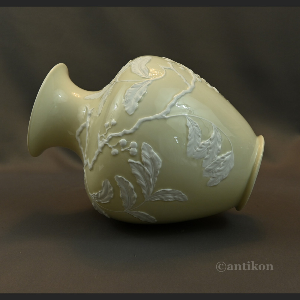 Sygnowany wazon Rosenthal antyczna porcelana Sygnowany wazon Rosenthal antyczna porcelana