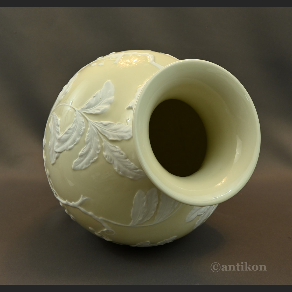 Sygnowany wazon Rosenthal antyczna porcelana Sygnowany wazon Rosenthal antyczna porcelana