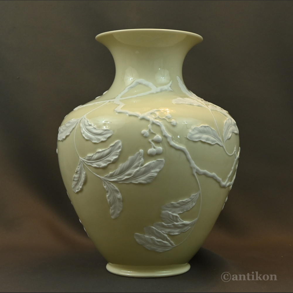 Sygnowany wazon Rosenthal antyczna porcelana Sygnowany wazon Rosenthal antyczna porcelana