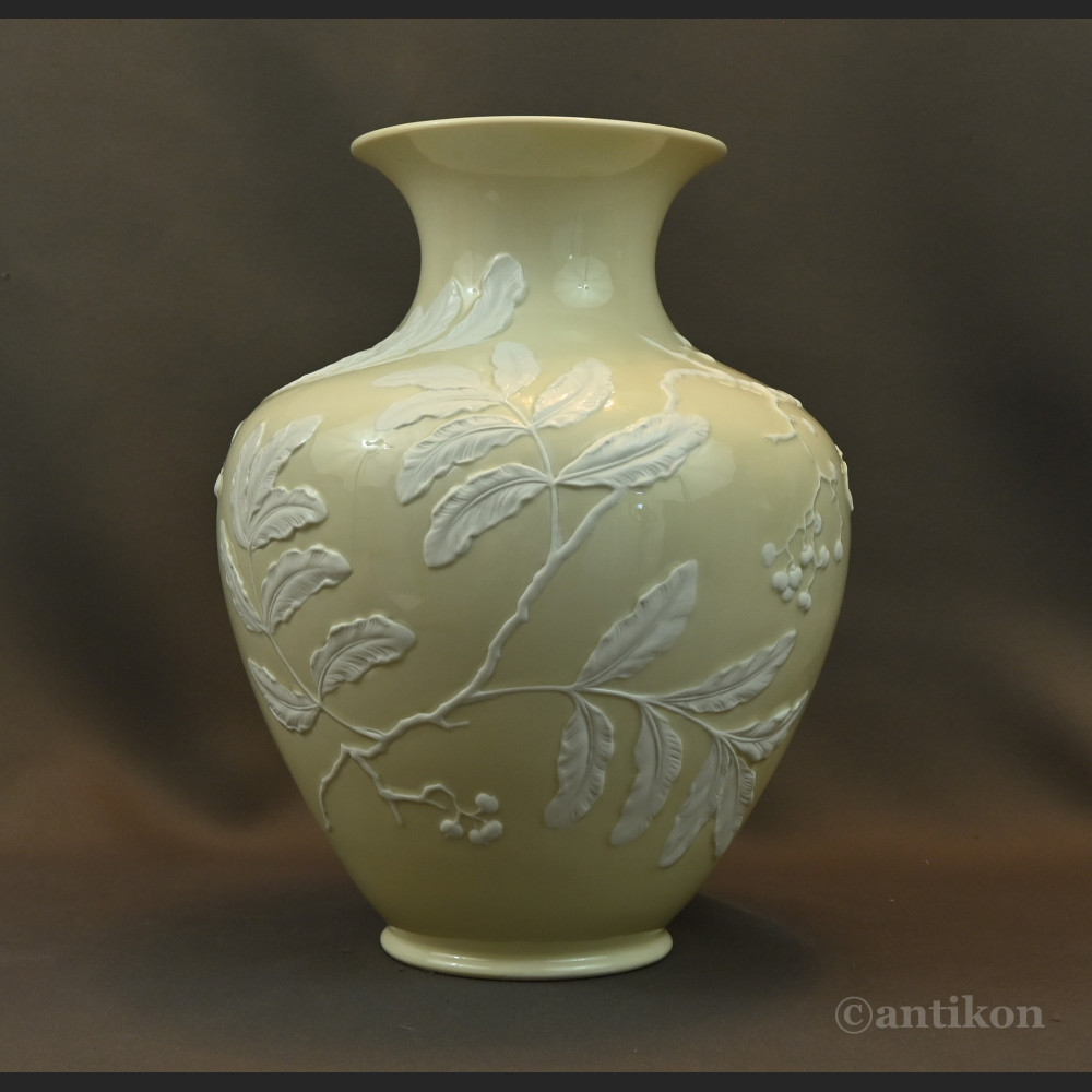 Sygnowany wazon Rosenthal antyczna porcelana Sygnowany wazon Rosenthal antyczna porcelana