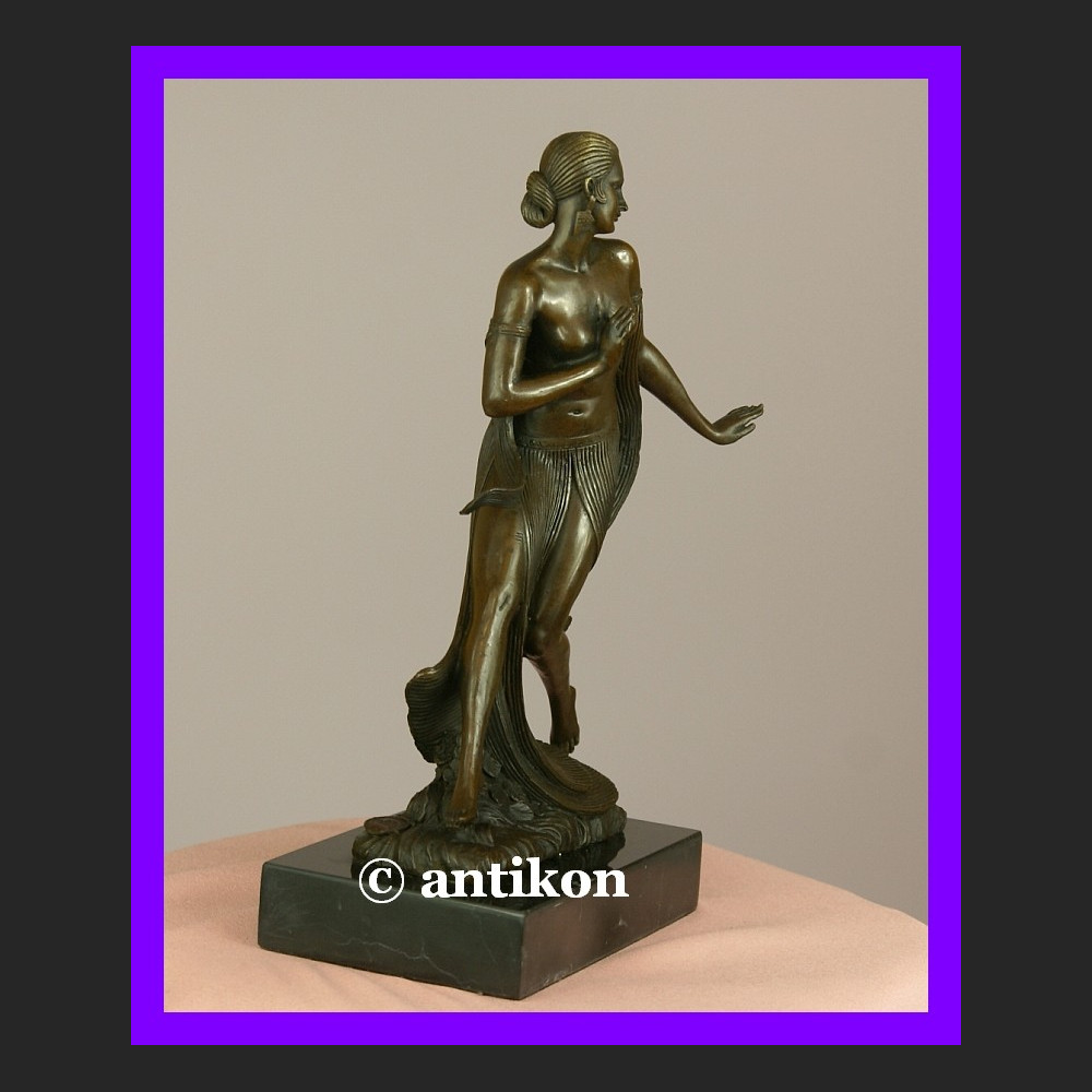 Rzeźba z brązu Art Deco akt 