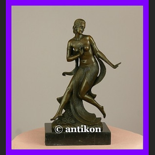 Rzeźba z brązu Art Deco akt 