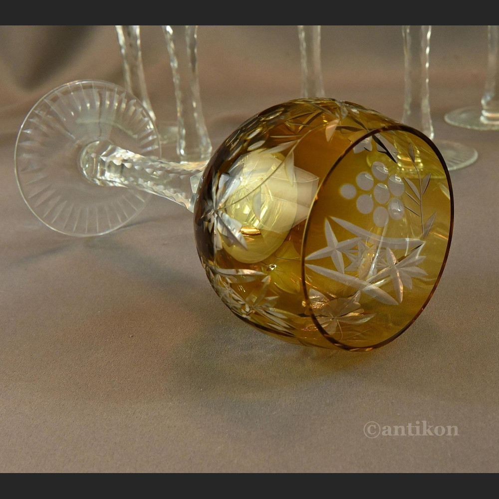 Artystyczne kieliszki kryształowe miodowe 