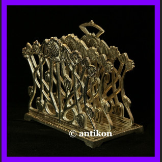 SERWETNIK W STYLU SECESYJNYM 