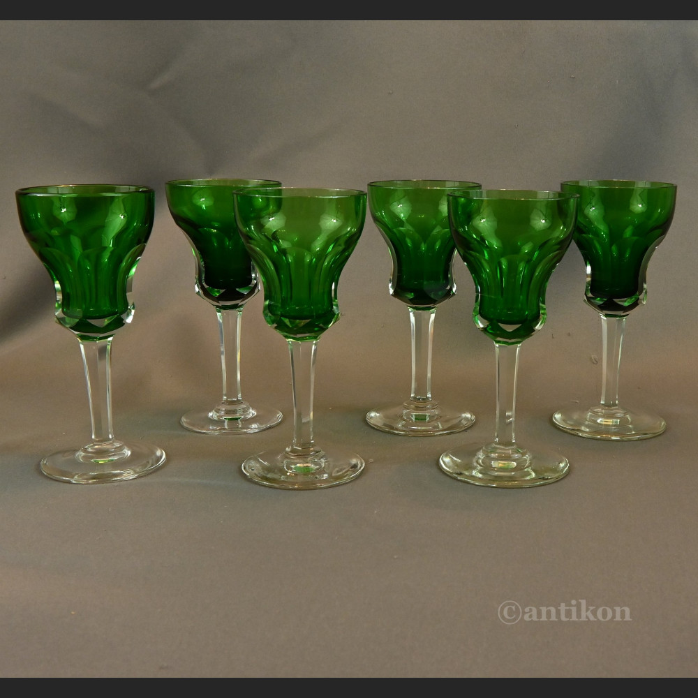 Stare kieliszki secesyjne zielone 