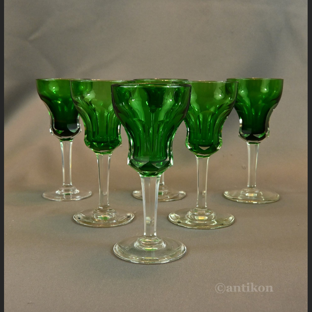 Stare kieliszki secesyjne zielone 