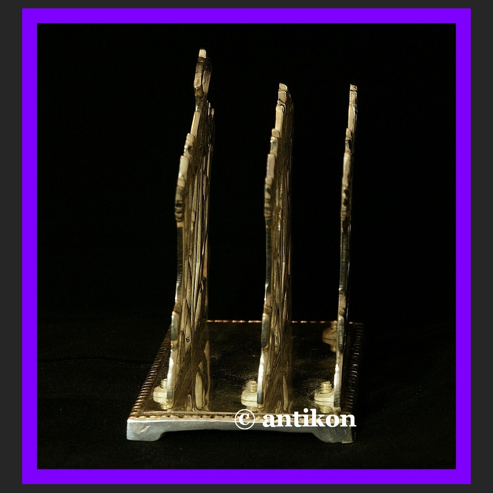 SERWETNIK W STYLU SECESYJNYM SERWETNIK W STYLU SECESYJNYM