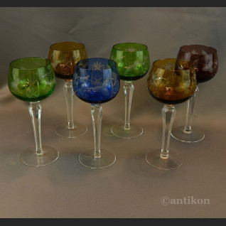 Kryształowe stare kieliszki do wina 