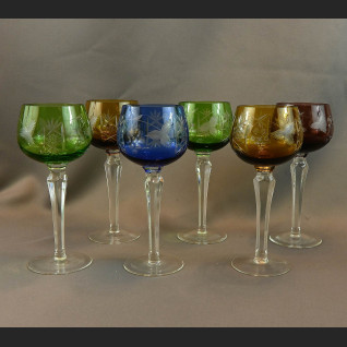 Kryształowe stare kieliszki do wina 