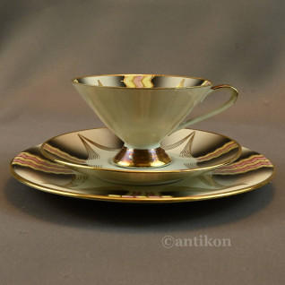 Przedwojenna filiżanka trio Przedwojenna filiżanka trio