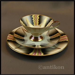 Przedwojenna filiżanka trio Przedwojenna filiżanka trio