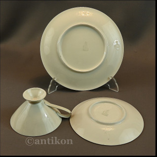 Przedwojenna filiżanka trio Przedwojenna filiżanka trio