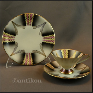 Przedwojenna filiżanka trio Przedwojenna filiżanka trio