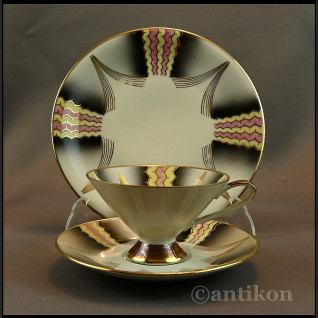 Przedwojenna filiżanka trio Przedwojenna filiżanka trio