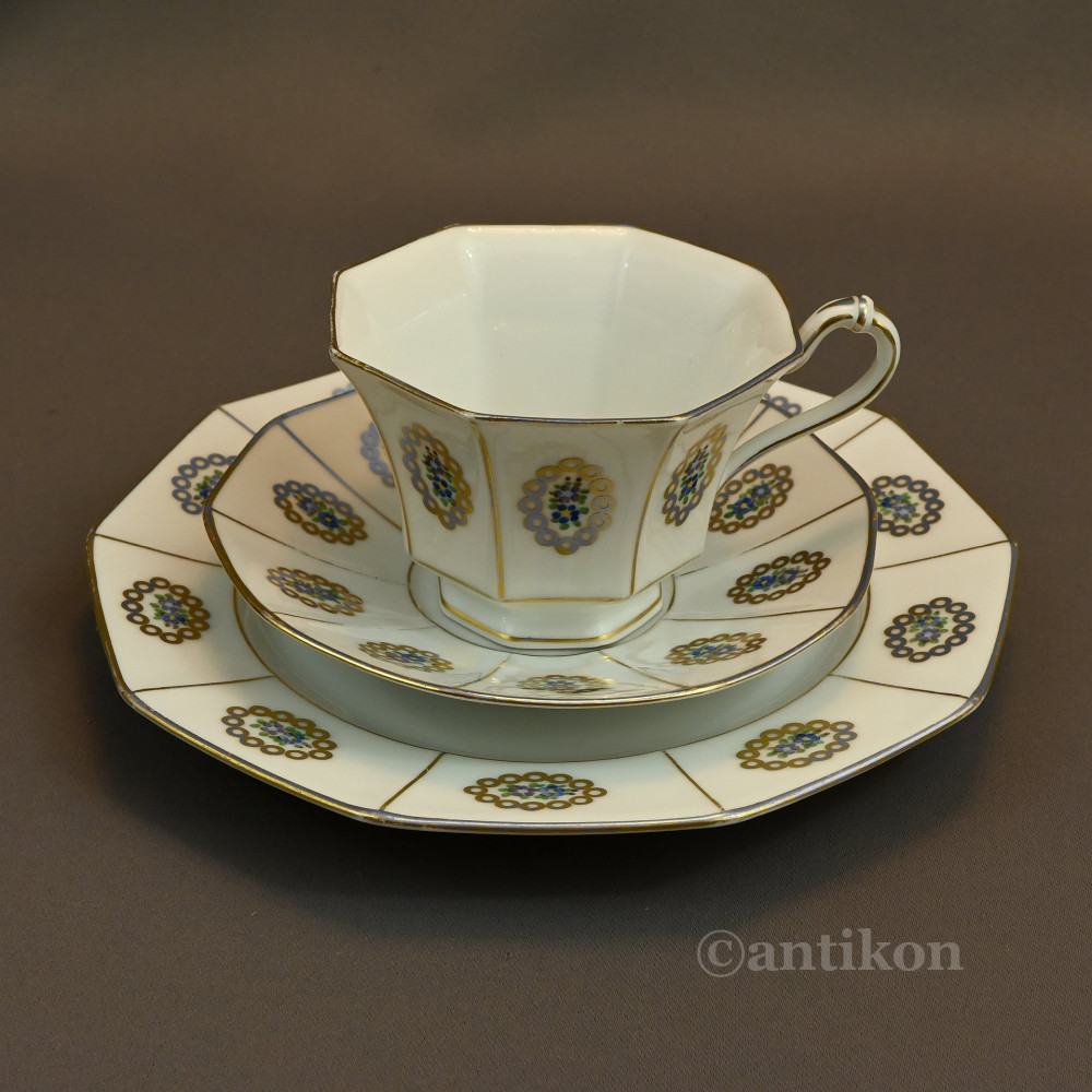 Filiżanka ręcznie malowana z ok 1903 r 