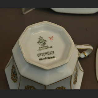 Filiżanka ręcznie malowana z ok 1903 r 