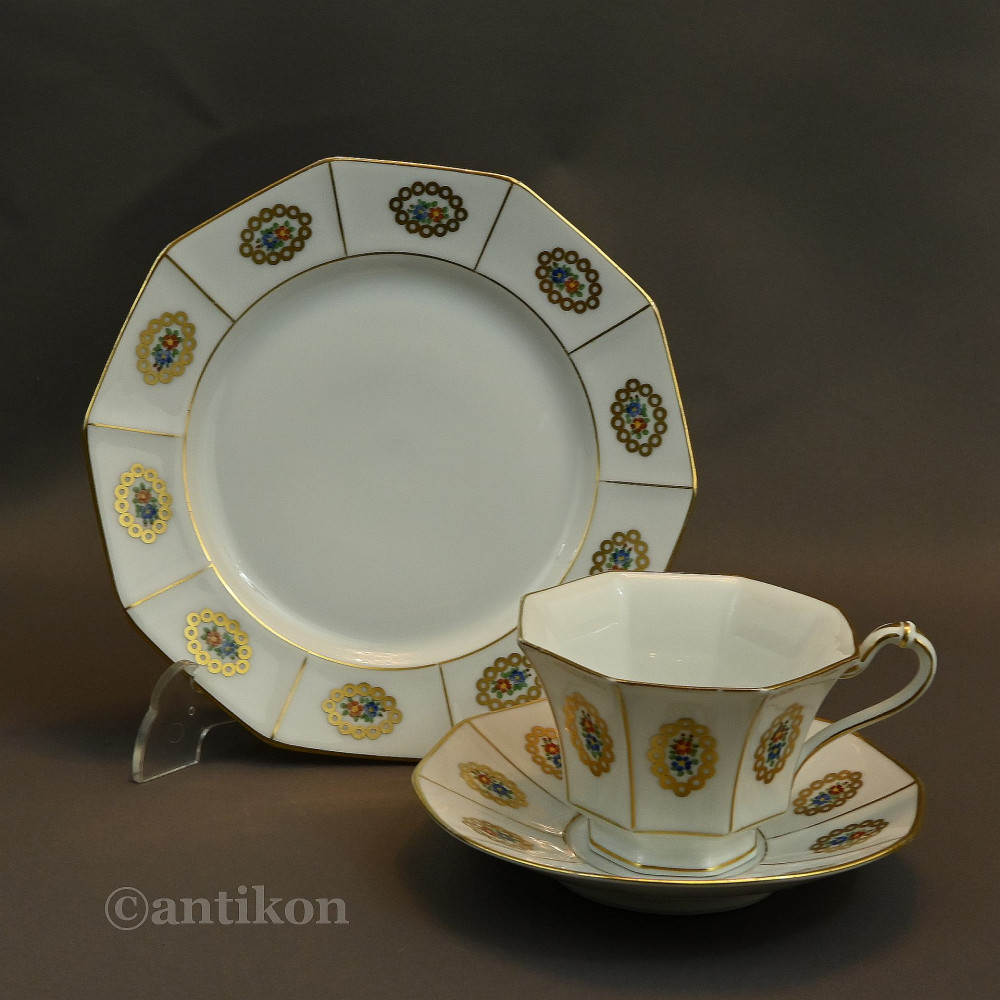 Filiżanka ręcznie malowana z ok 1903 r 