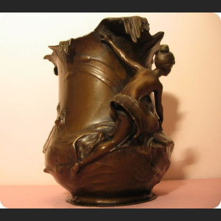 SECESYJNE NACZYNIE Z BRĄZU PRZEPIĘKNE SECESYJNE NACZYNIE Z BRĄZU PRZEPIĘKNE