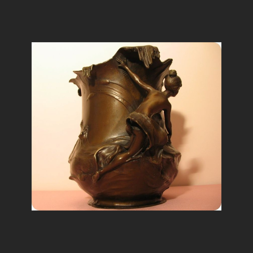 SECESYJNE NACZYNIE Z BRĄZU PRZEPIĘKNE SECESYJNE NACZYNIE Z BRĄZU PRZEPIĘKNE